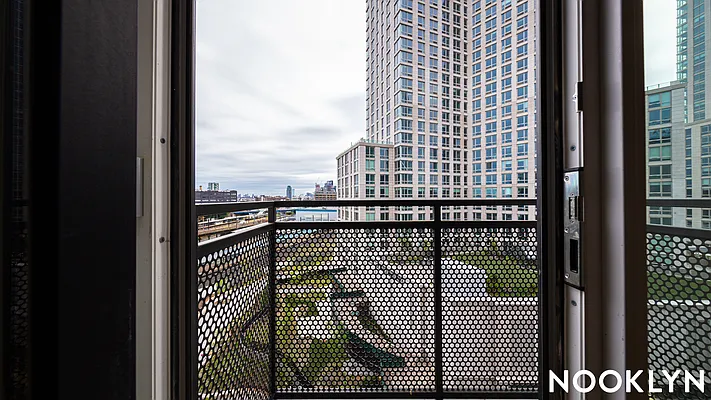 Rented by Nooklyn NYC LLC | media 59