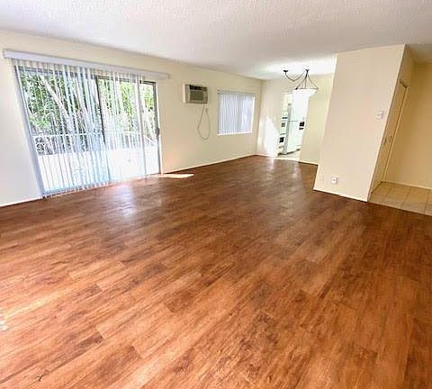 2nd image of 1449 Rexford Dr APT 3