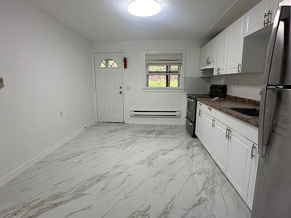 5th image of 211 Kent Rd APT D
