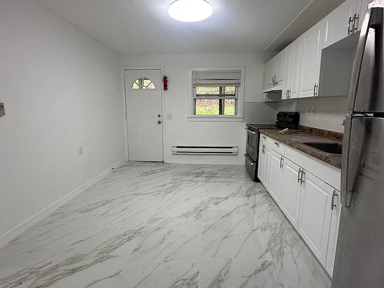 211 Kent Rd #D — Photo 5
