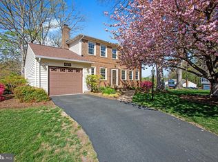 12000 Home Guard Dr, Woodbridge, VA 22192