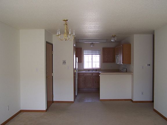 4th image of 600-900 Magnolia Ln #D8777560b