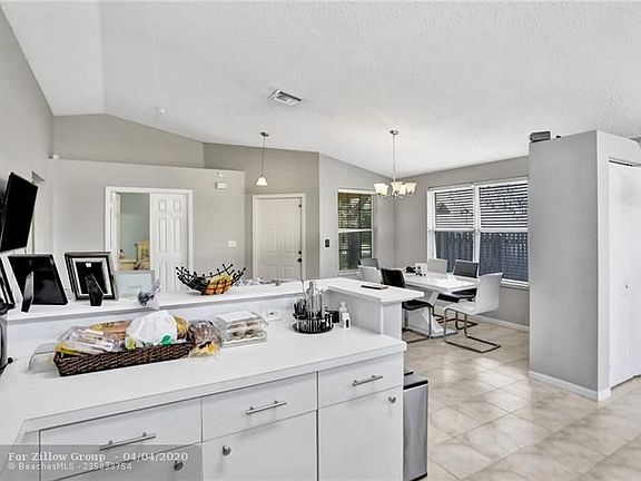 4th image of 6167 NW 40th St