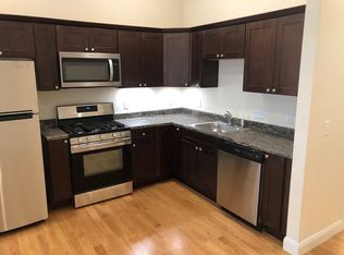 80 Pleasant St #1, Worcester, MA 01609