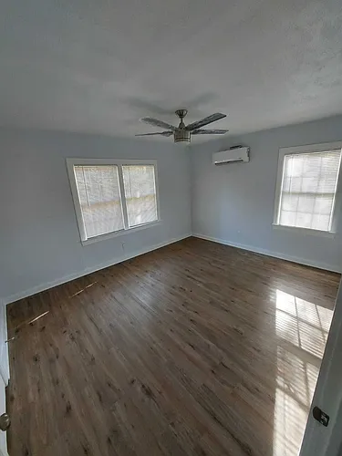 1857 Westover St Photo 1