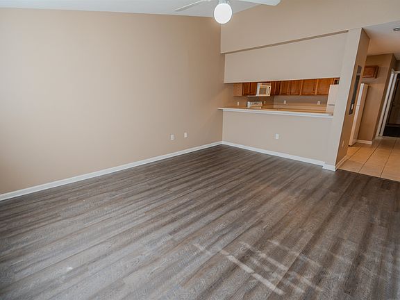 5th image of 4434 Gearhart Rd APT 2903