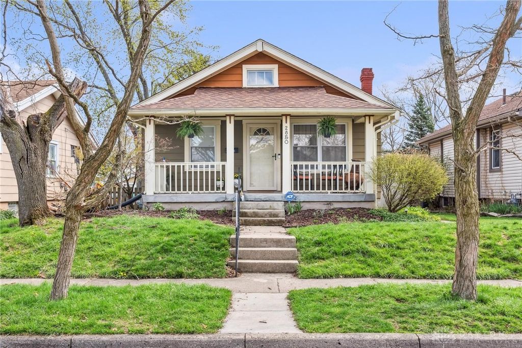 Real estate listing image