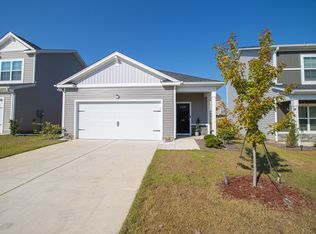 410 Middlebury Ln, Hopkins, SC 29061