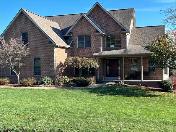 1146 Chaucer Dr, Greensburg, PA 15601
