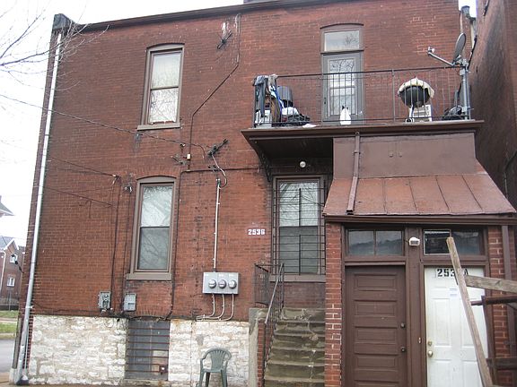 4th image of 2534-2536 California Ave