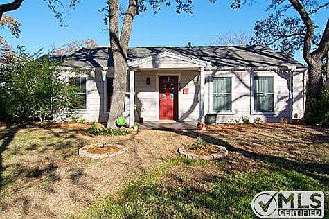 2nd image of 2141 W Lotus Ave