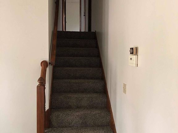 3rd image of 13517 Mercury St