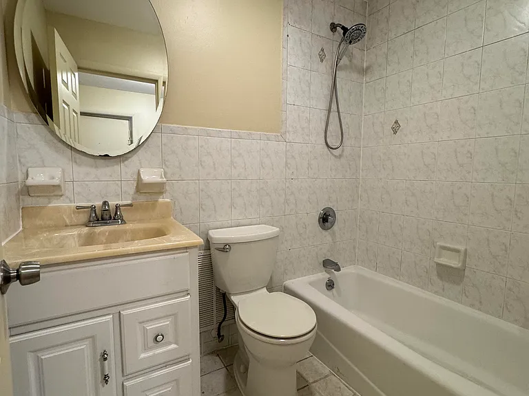 349 Gorge Rd #1 — Photo 6
