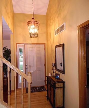 5th image of 708 Mary Ann Ct