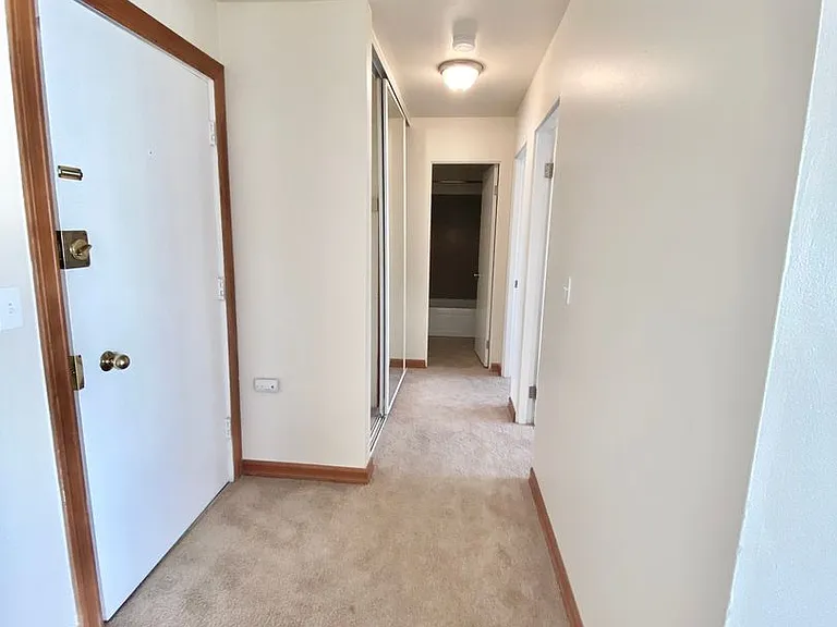 424 19th Ave E — Photo 37