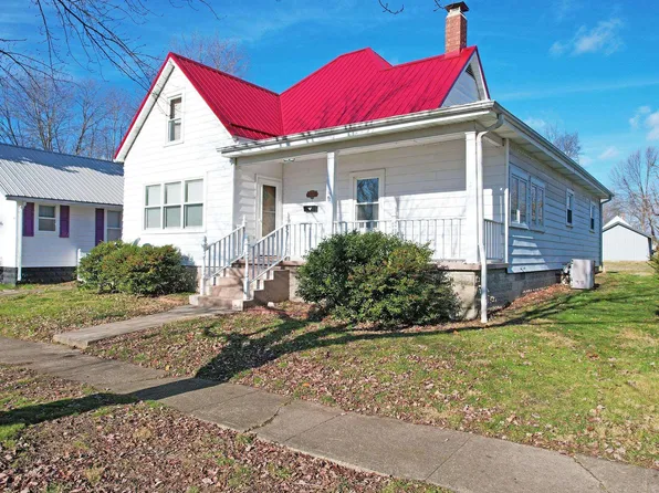 426 W 2nd St, Mount Carmel, IL 62863