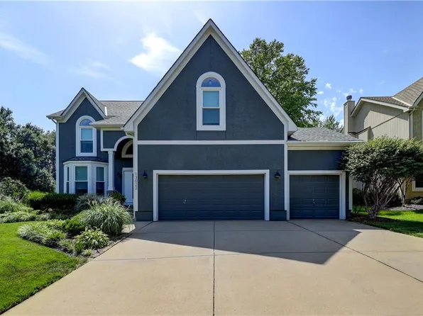 13022 Bond St, Overland Park, KS 66213