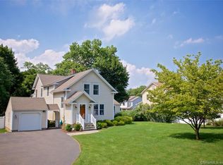 49 Wolfpit Ave, Norwalk, CT 06851