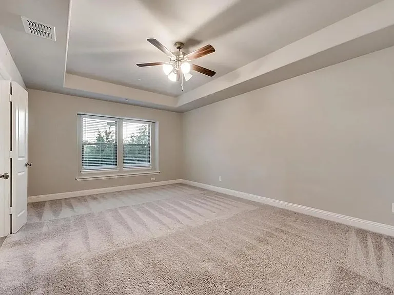 6416 Burbank Way — Photo 11