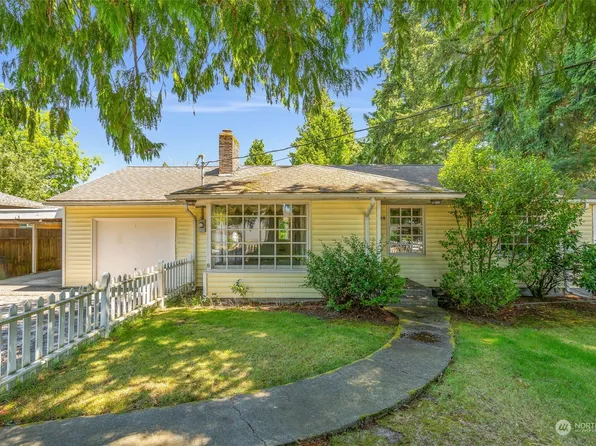 19131 68th Avenue W, Lynnwood, WA 98036