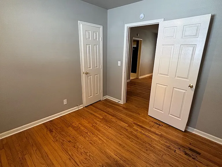 1134 S Xanthus Ave — Photo 13