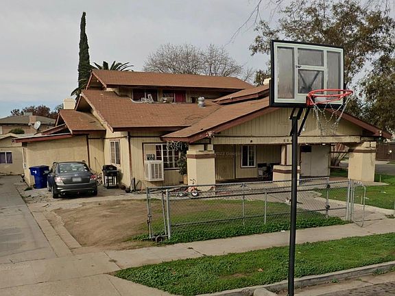 3rd image of 804 S 4th St