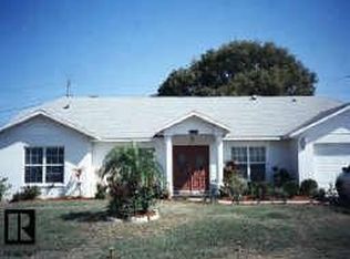 1762 Martha Ln, Clearwater, FL 33756