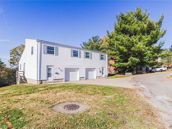 2nd image of 128 Orchard Dr #A & B