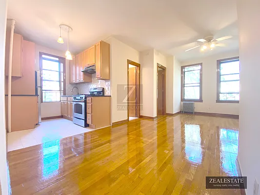 Rented by ZealEstate Group Inc | media 31