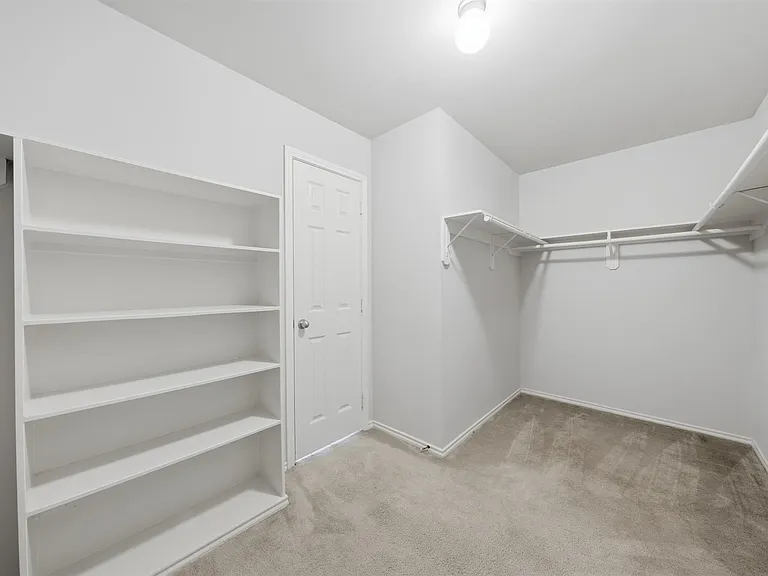26038 Palmdale Estate Dr — Photo 31
