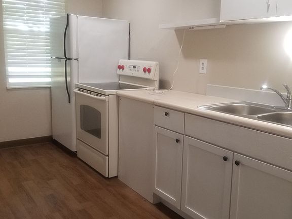4th image of 5500-02 S Kingshighway Blvd #4766-68
