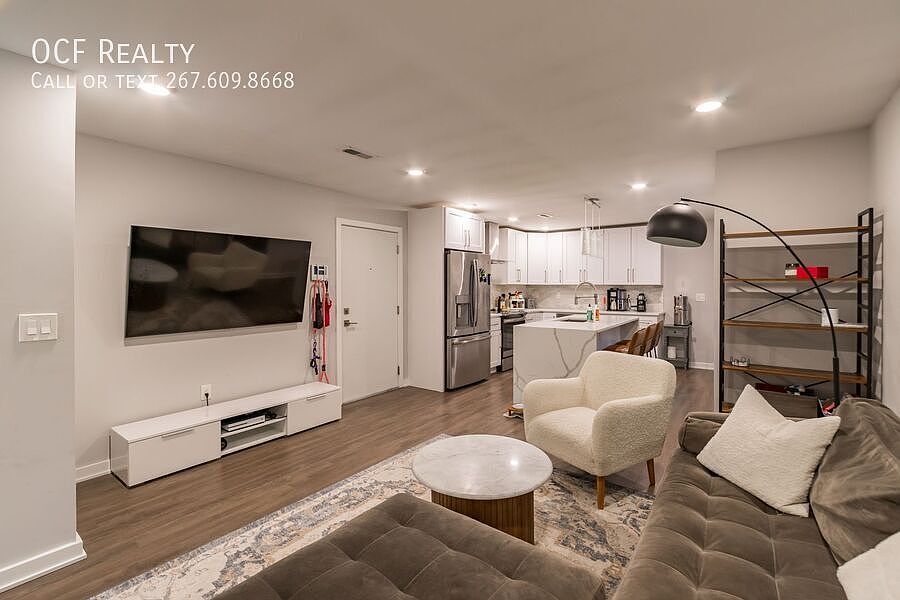 1st image of 714 N 19th St #3