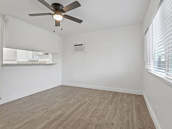 4th image of 520 Solano St #524-7