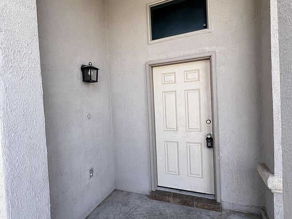 5th image of 13290 Emerald Creek Dr