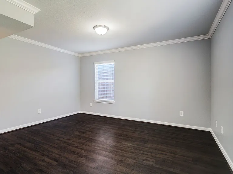 Timbergrove — Photo 34