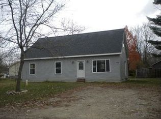 8976 Lincoln Dr, Whitmore Lake, MI 48189