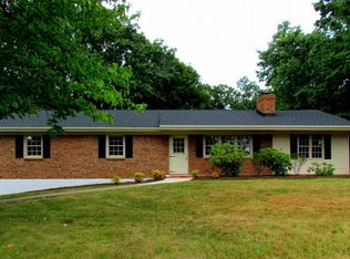 107 Green Hill Dr, Forest, VA 24551