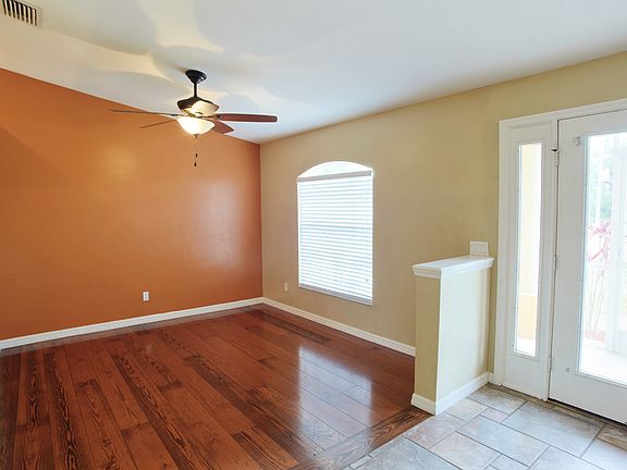 2nd image of 2222 NE 34th Ter
