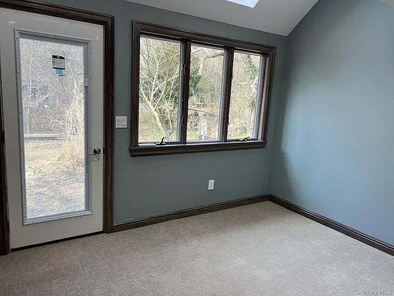 24 Lindner Pl — Photo 21