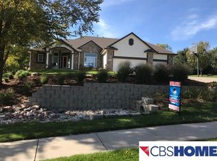 13802 S 38th St, Bellevue, NE 68123