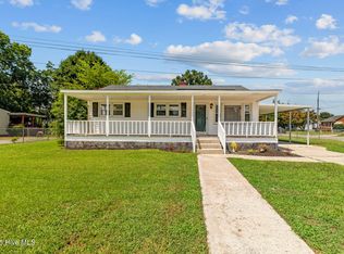 3601 Harrison Rd, Kinston, NC 28504