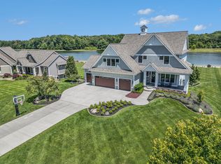 7930 Summerwood Ct, Hudsonville, MI 49426