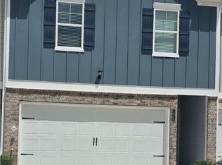 11722 Chatham Dr, Hampton, GA 30228