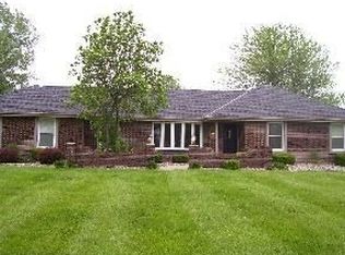 25006 E Langsford Rd, Lees Summit, MO 64086