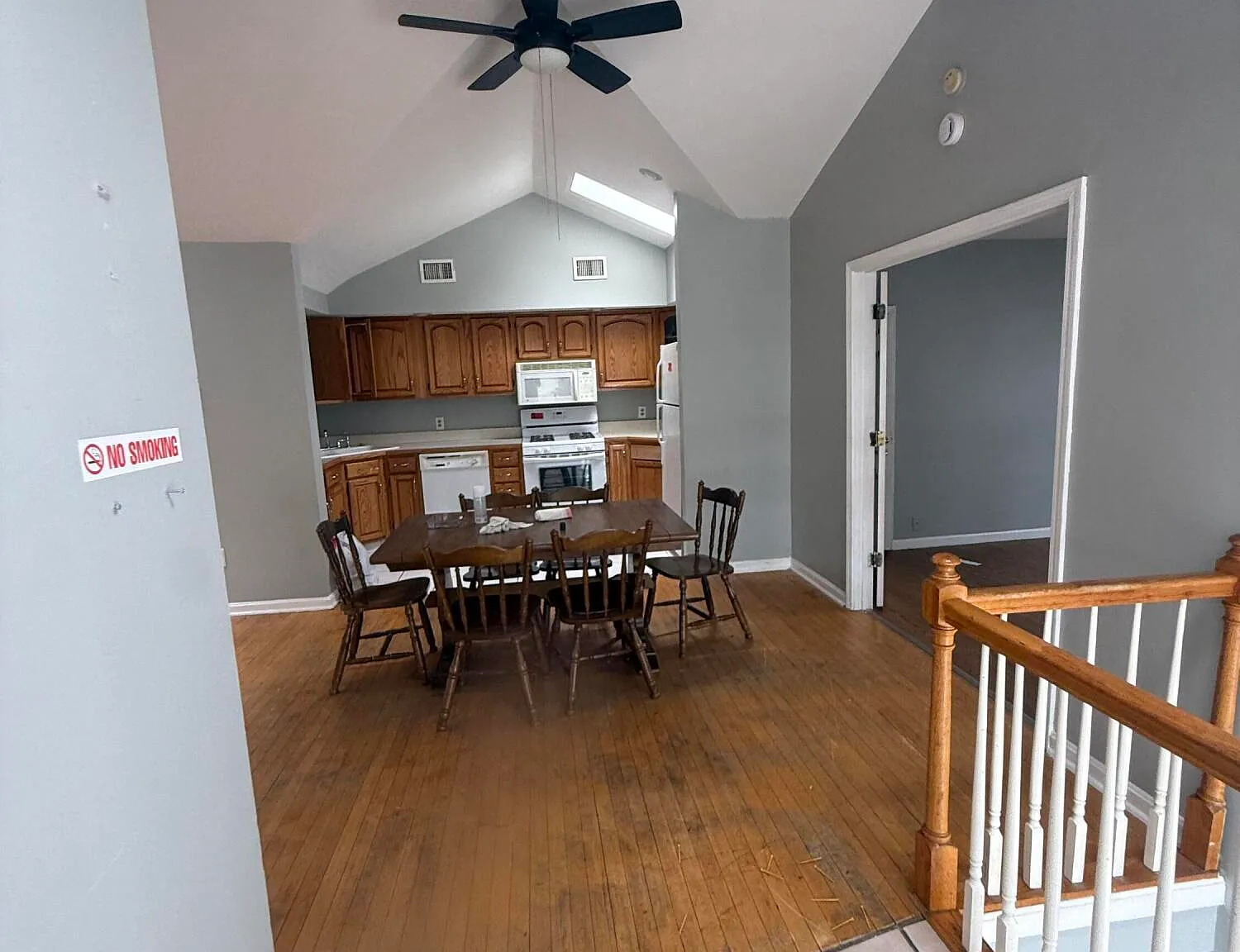 2 bed, 1.0 bath, 7238 sqft, $1,000 — Photo 3