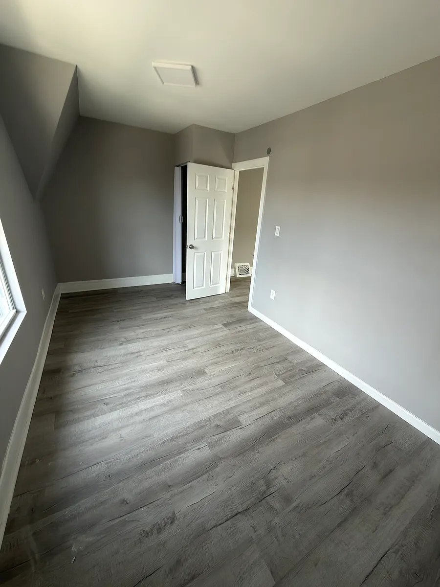 Building Photo - 813 N 5th St #2
