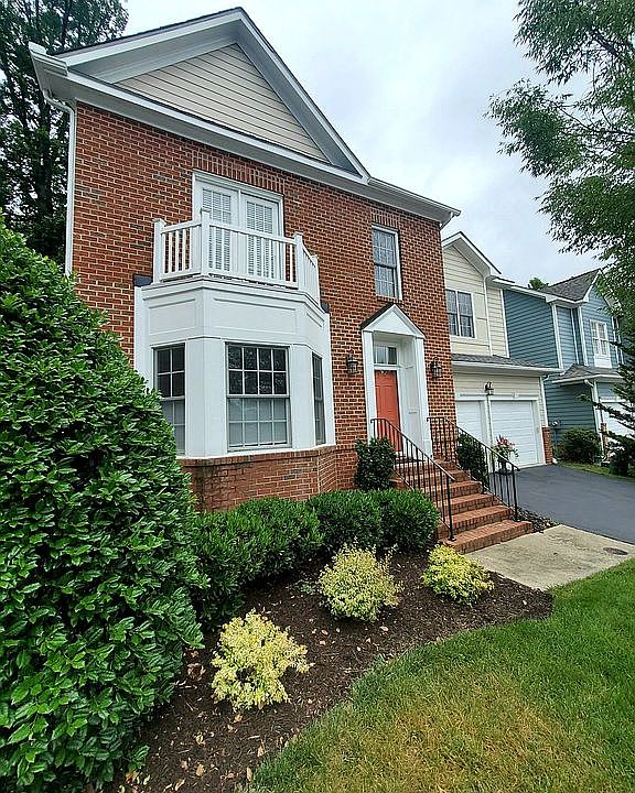 1st image of 409 Suri Dr