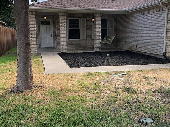 2nd image of 1034 Port Isabel Dr