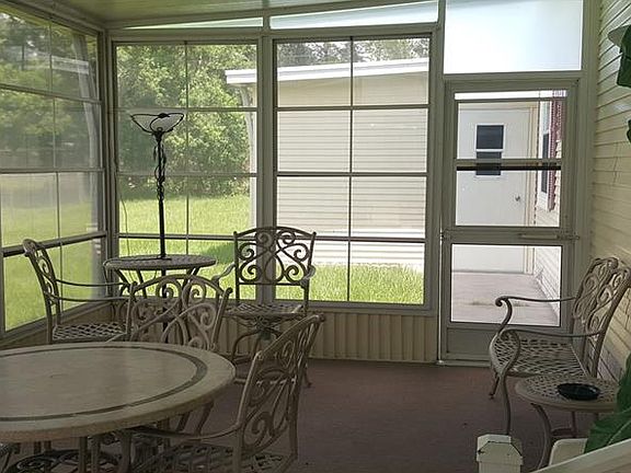 4th image of 9283 Scepter Ave