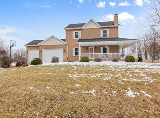 8275 Sunset Rd, Carlock, IL 61725